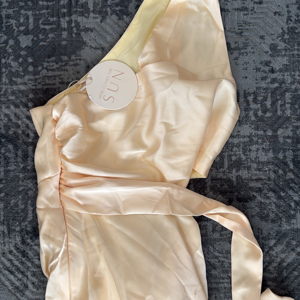 Abloom satin maxi dress new yellow here comes the sun Sz S - Picture 4 of 4